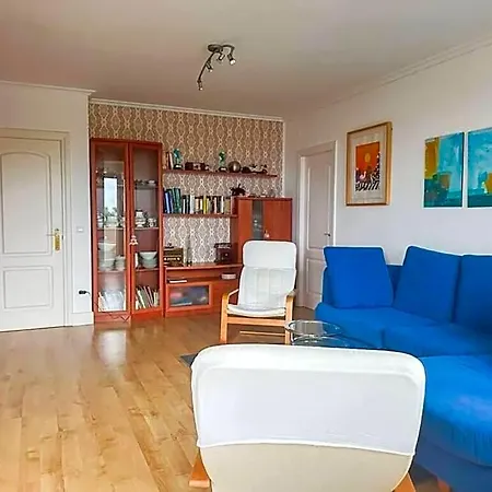 Hotel Apto En La Playa De Mogro Con Parking Privado 2*